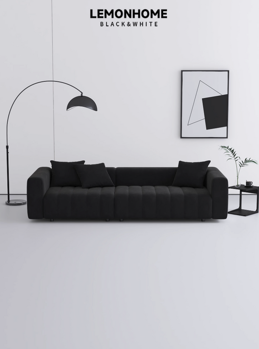 Canapé nordique aux lignes épurées