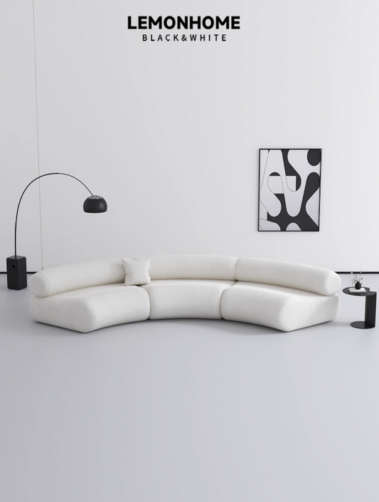 Canapé incurvé de style nordique