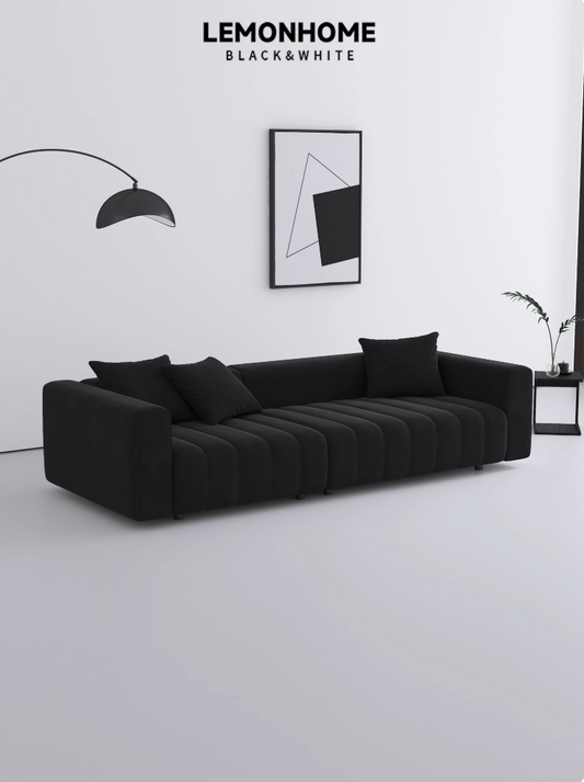 Canapé nordique aux lignes épurées