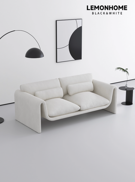 Canapé deux places de style minimaliste